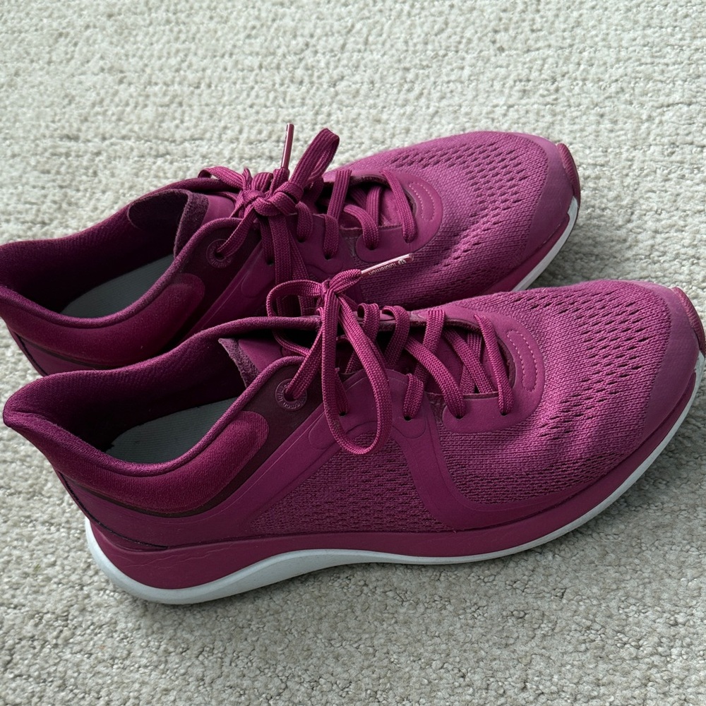 Lululemon Women's Pink/Purple Athletic Shoes